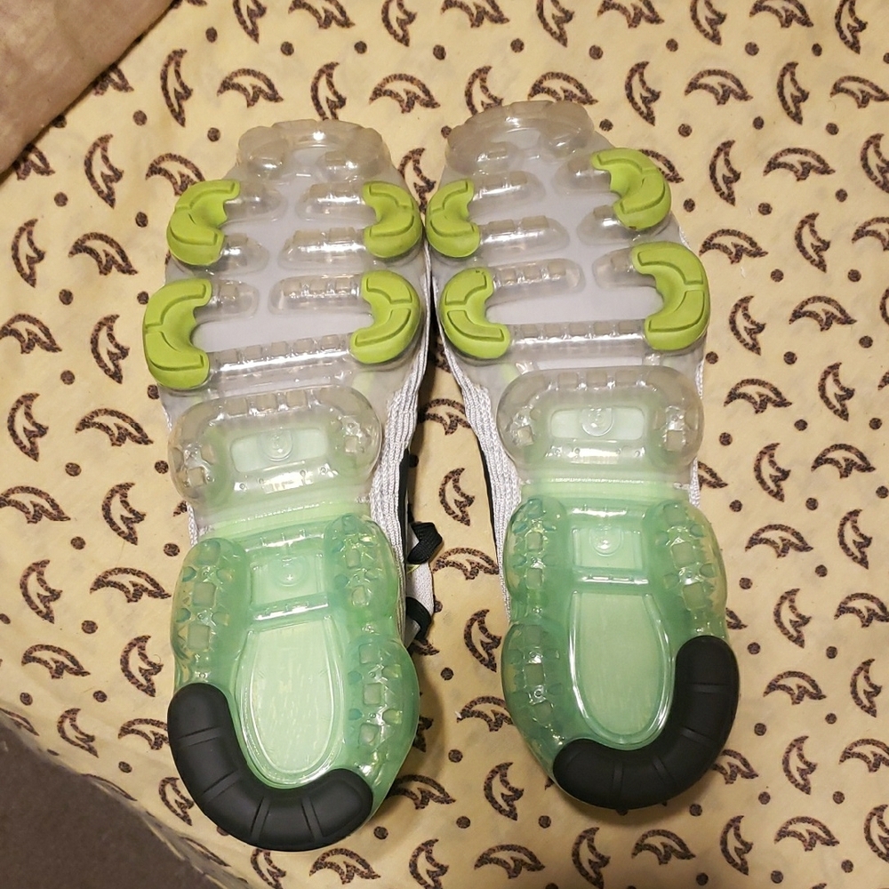 Nike White and Neon Yellow Air Sneakers - Picture 5 of 7